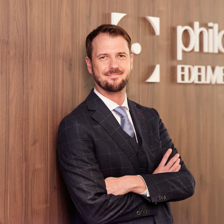 <p>Christian Brenner ist Geschäftsführer von Philoro Schweiz. Die Firma mit Sitz in Zürich und St. Gallen handelt europaweit mit Edelmetallen.</p>