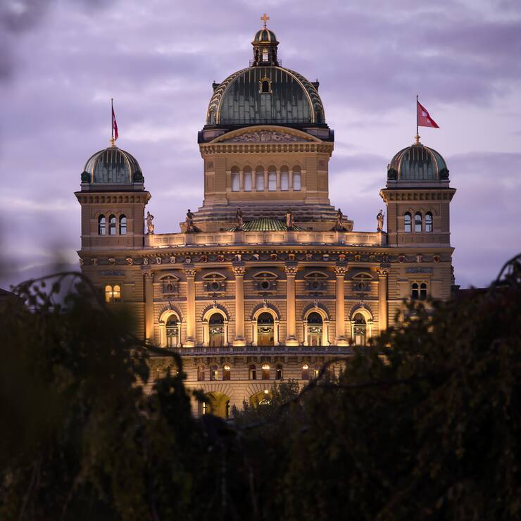 The Swiss Parlament pictured during an autumn sunset, Wednesday, October 9, 2019 at Bern, Switzerland. (KEYSTONE/Anthony Anex)