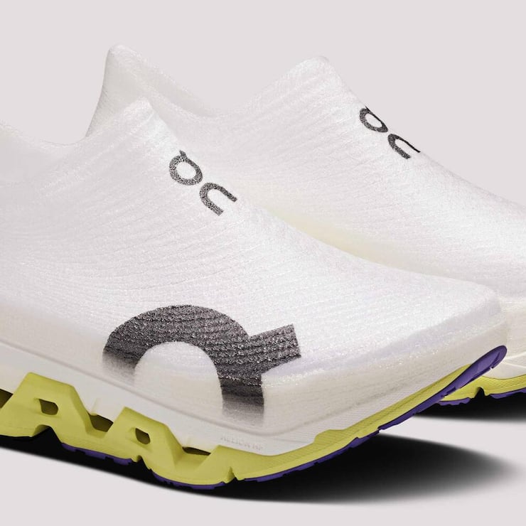 On Lightspray Cloudmonster 3 Hyper