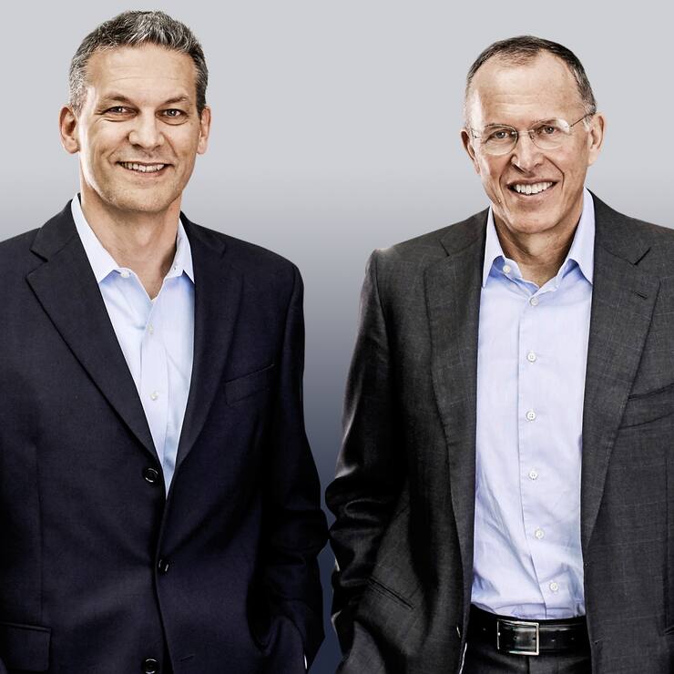 Arnd Kaldowski (l.) und Präsident Robert Spoerry sind mit Sonova nach dem Corona-Schock wieder auf Kurs.