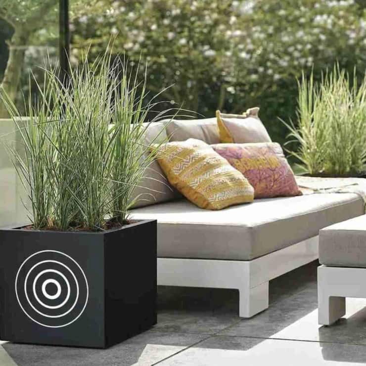 <p>Der Botanic 50 ist nicht nur ein Pflanzentopf, sondern auch ein Lautsprecher.</p>
