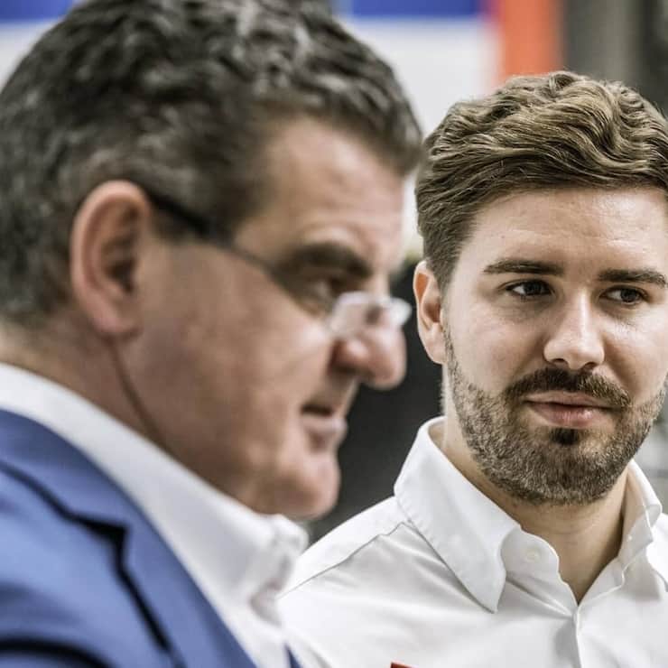 file83eejdb92vt11f2sof3x