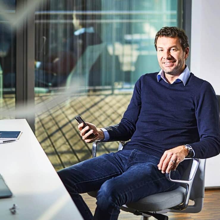 <p>Tim Stracke von Chrono 24: «Dass Serien heute als Bühne für Uhrendesign fungieren, ist kein Zufall.»</p>
