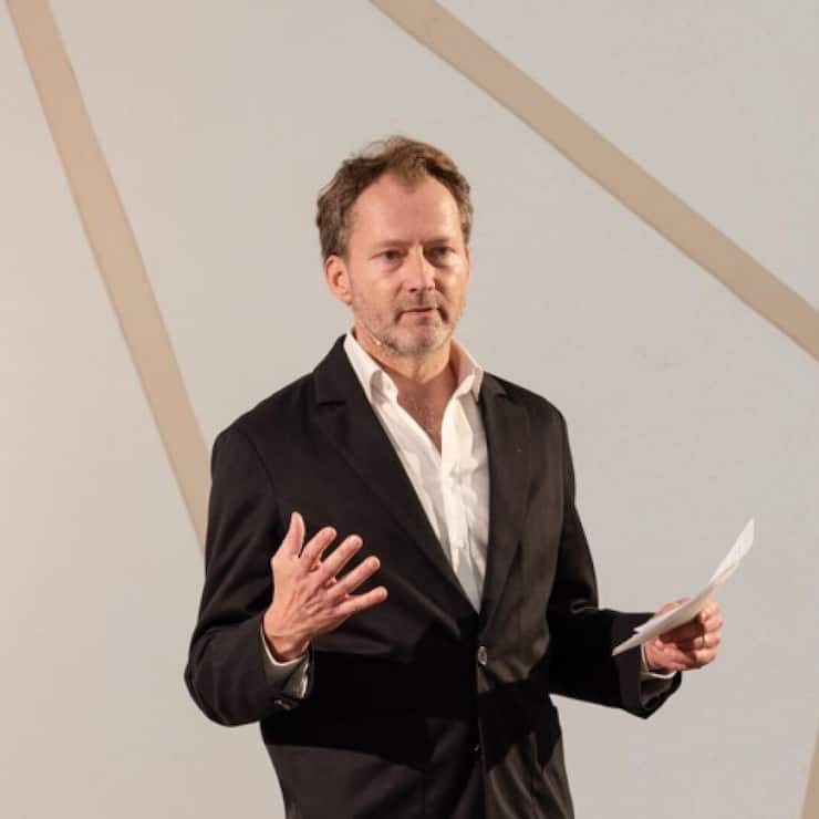 <p>Mateo Kries ist seit 2011 ­Direktor des Vitra Design ­Museums in Weil am Rhein.</p>