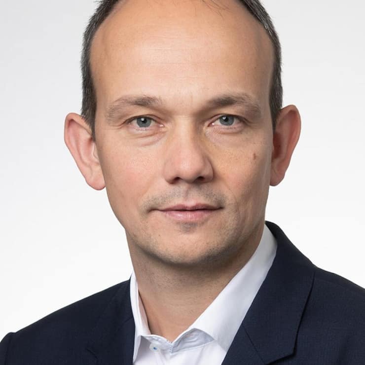 <p>Zoltan Szelyes ist Eigentümer und CEO der Macro Real Estate AG. Er ­berät Grossinvestoren bei ihren Immobilienanlagen.</p>