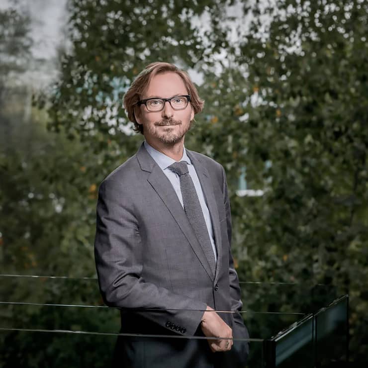 <p>CEO Nicolas Bos liefert mit Richemont schöne ­Umsatzzahlen ab.</p>