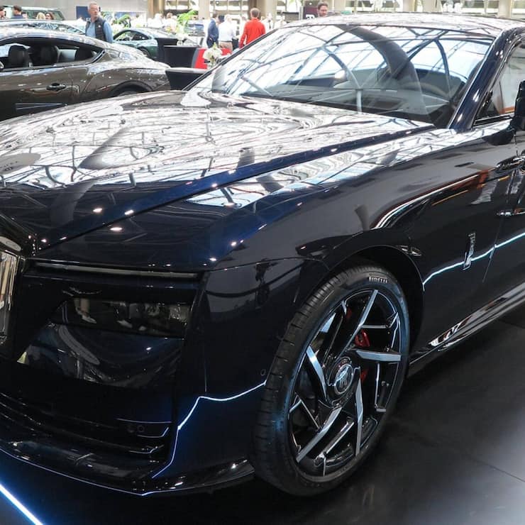 Rolls Royce Spectre Black Badge 2025, 20. Top Marques Monaco (08. - 11.05.2025), Luxus Auto Messe im Grimaldi Forum, Mon