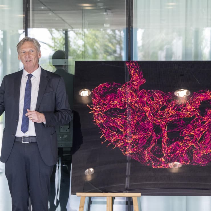 file85j15r70p04spkdrvgz