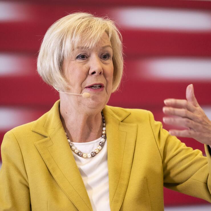 DEEPL, MEDIENKONFERENZ, PRESSEKONFERENZ, CFF, CHEMINS DE FER FEDERAUX SUISSES, SBB, SCHWEIZERISCHE BUNDESBAHNEN, FERROVIE FEDERALI SVIZZERE, FFS,