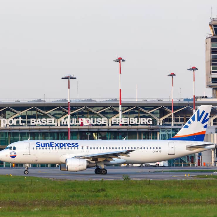 <p>Pilotinnen und Piloten setzen den Flughafen Basel auf den zweitletzten Platz im Ranking.</p>