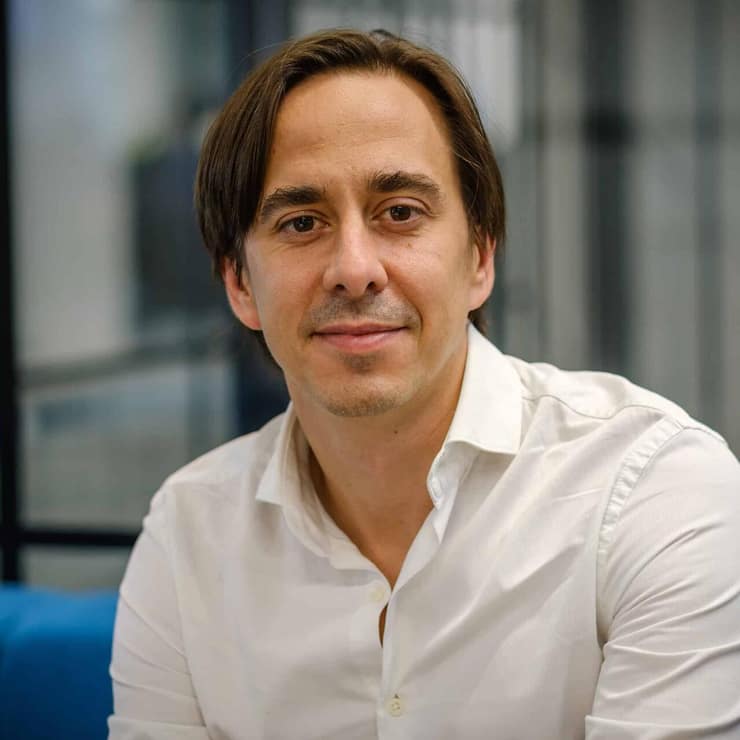 <p>David Tirado ist Vice President Global Business &amp; Profitability bei Revolut und Mitglied der Konzernleitung.</p>