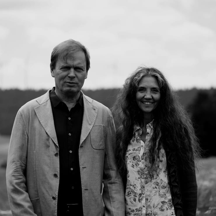 <p>Sylvie Villa und Mark Miehlbradt sind Wissenschaftler mit Elektronik-, Physik- und Mikrotechnik-Hintergrund.</p>