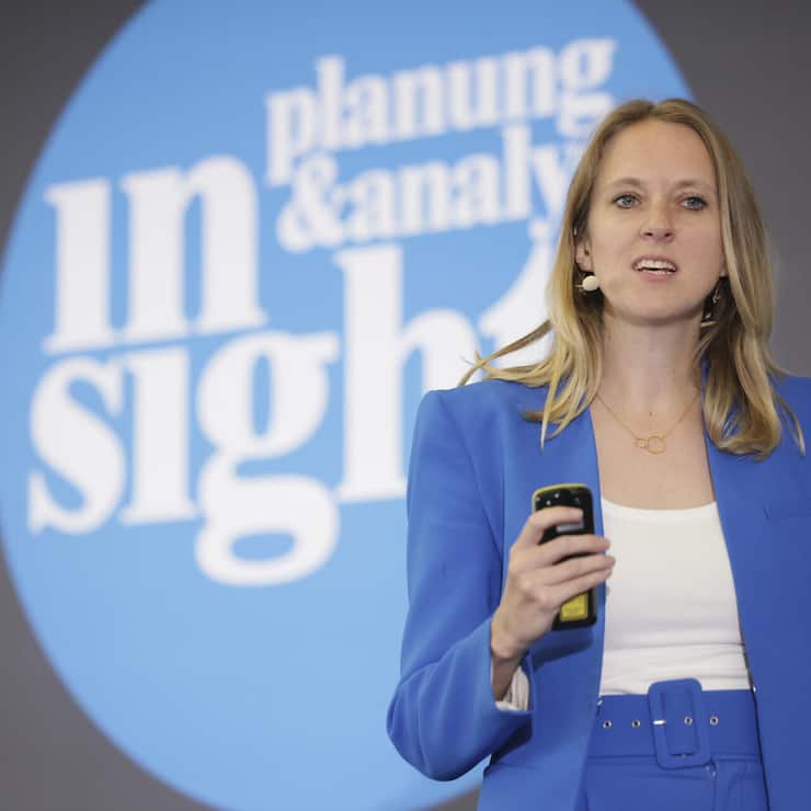 <p>Assozierte Professorin für Markting: Johanna Gollnhofer.</p>