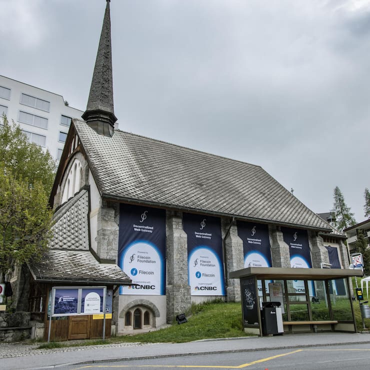 <p>Diese Kirche wird zum USA House während des WEFs.</p>