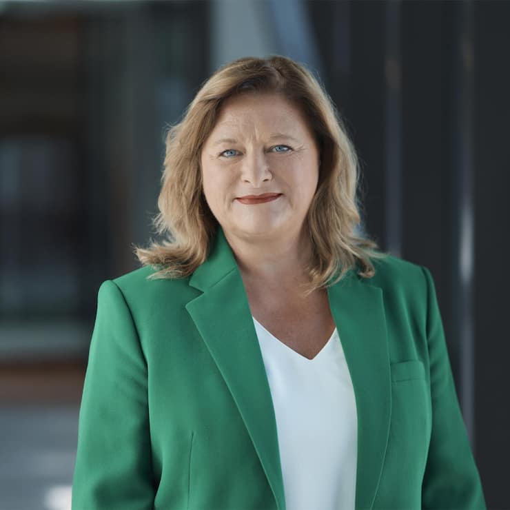 <p>Anja Hochberg ist seit Anfang dieses Jahres Chief Investment Officer der Zürcher Kantonalbank (ZKB) und Leiterin Investment Solutions im Private Banking.</p>