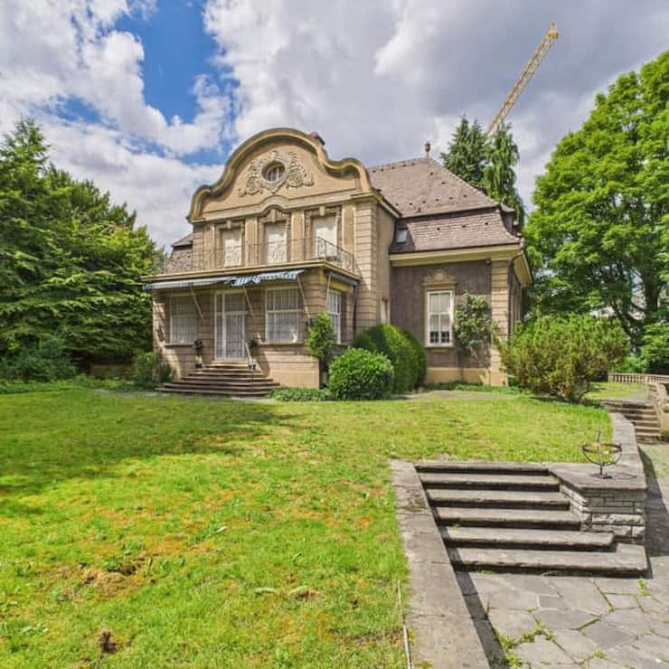 <p>Diese Basler Villa ist derzeit zum Verkauf ausgeschrieben.</p>