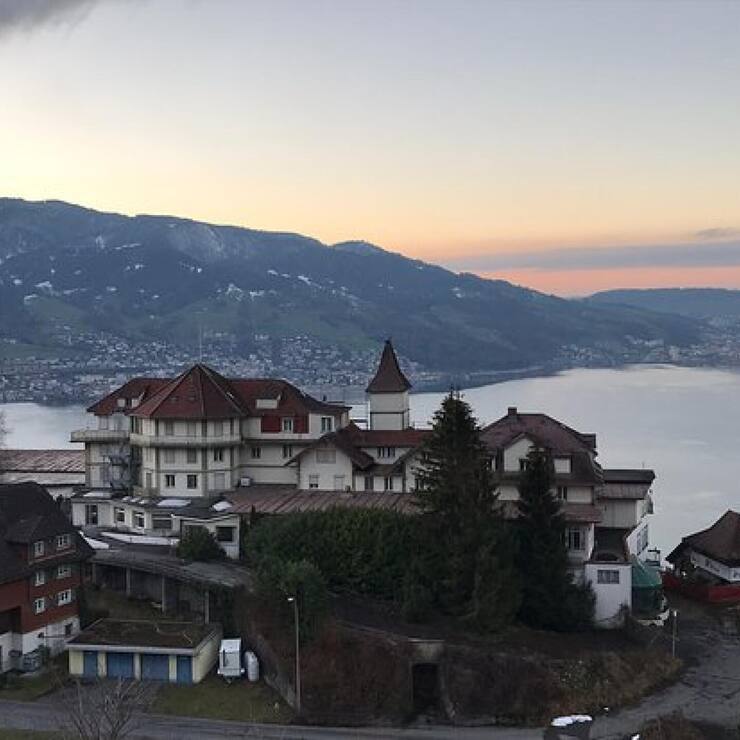 file85aan38slduuixulou4