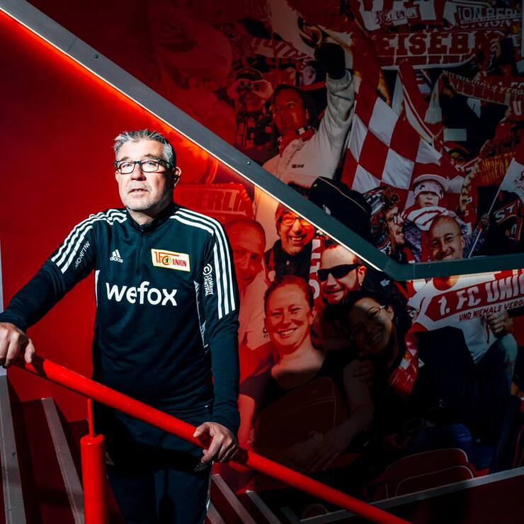 BIL 08/23 GesprA$?ch Urs Fischer