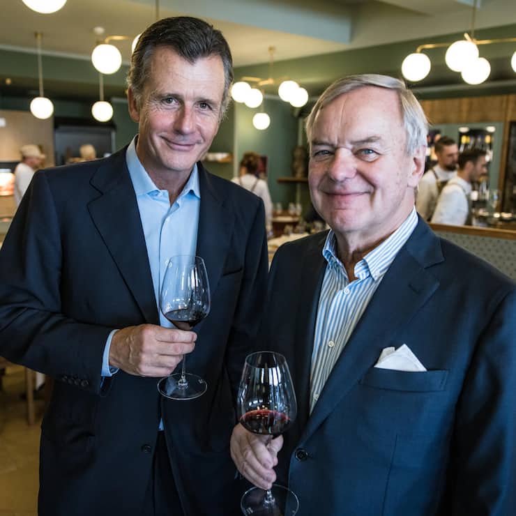 <p>Philipp Hildebrand (l.) und die Italianità: Seit 2017 gehört dem ehemaligen Chef der SNB und heutigen Vize von Blackrock ein Weingut in der Toskana, seit letztem Jahr ist Rudi Bindella mit an Bord.</p>