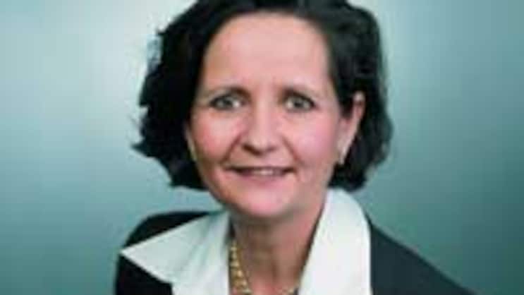 Gründet Firma für Executive-Coaching: Christina Künzle; Sulzer-Hauptsitz in Winterthur.