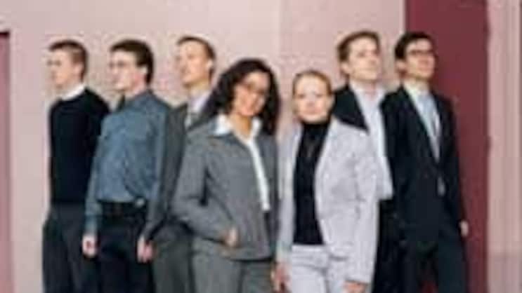 Das ETH-Team 2 holte sich den Gesamtsieg: Marcin Niedzielski, Bruno Zimmermann, Stephan Hirth, Silvia Signoretti, Nicole Walter, Monitor-Coach Dominique Burgauer, Albrecht K. Haake.
