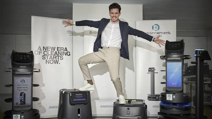 Nimrod Malinas will die Pionierrolle einnehmen bei «der globalen Transformation der Arbeit durch die Demokratisierung des Zugangs zur Robotik».