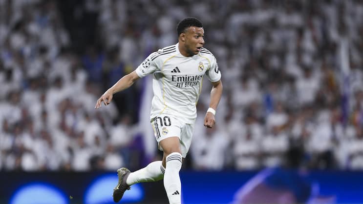 Kilian Mbappé ist seit 2018 Botschafter von Hublot. Der Uhrenfan hat nun erstmals bei der Ausgestaltung eines Zeitmessers mitgewirkt. «Seine» Big Bang Unico Reloaded Kilian Mbappé ist auf 200 Stück limitiert.