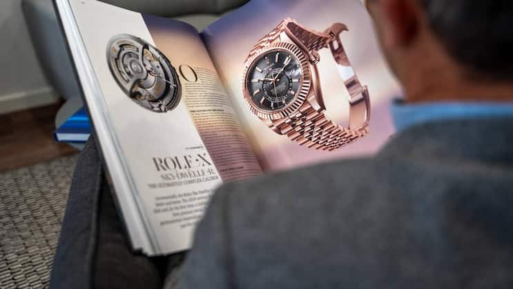 Luxusmarken wie Rolex bieten beeindruckende GMT-Modelle an.