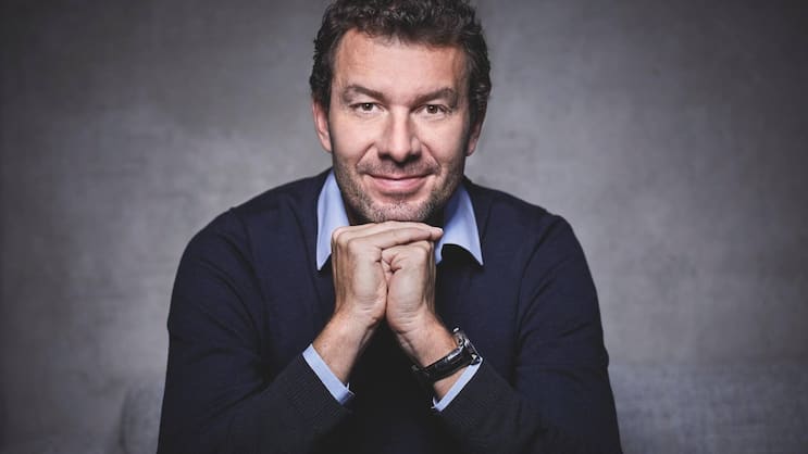 In Folge 2 der BILANZ-Watches-Serie fährt Tim Stracke, Gründer und Chairman of the Board von Chrono24, im Preiskarussell.