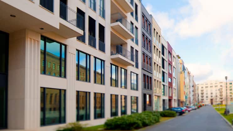 Wohnüberbauung: Immobilienexperte Andreas Löpfe ruft zu mehr gestalterischem Mut auf.