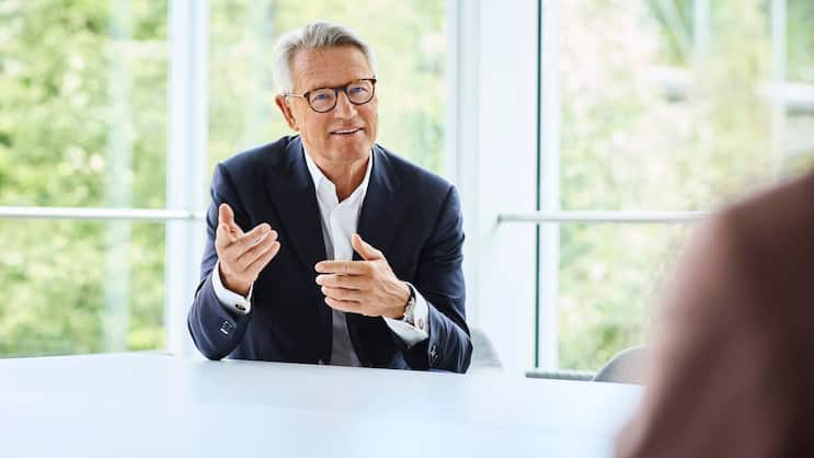 Erfolgs-Ära: ABB-CEO Björn Rosengren (im Bild) übergibt seinem Nachfolger Morten Wierod eine ABB, die sich in blendender Form befindet.