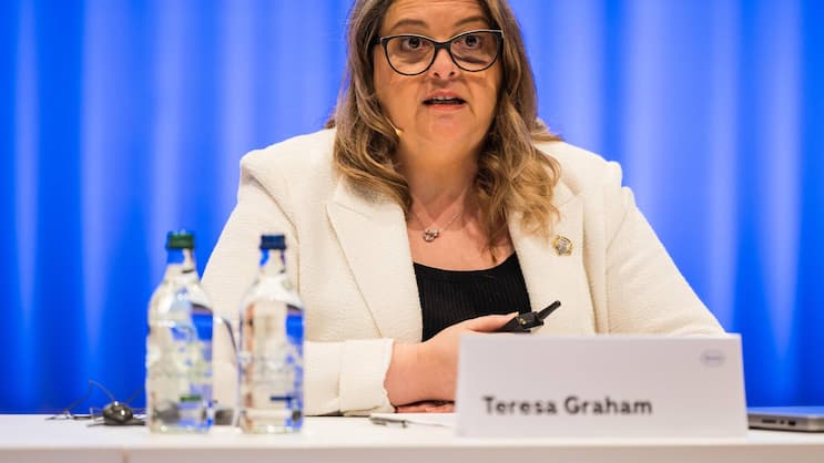 Gute Perspektiven: Gemäss IMD-Ranking ist Roche unter Pharmachefin Teresa Graham (im Bild) und CEO Thomas Schinecker am besten aufgestellt für die Zukunft.