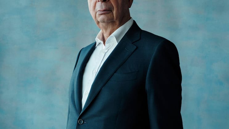 REKORDMANN Im Januar bittet Klaus Schwab in Davos zum 53. WEF-Jahrestreffen – und erwartet Maximal-Andrang.