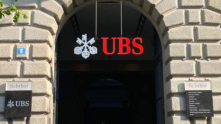 Die UBS am ehemaligen Hauptsitz der Credit Suisse am Paradeplatz in Zürich.
