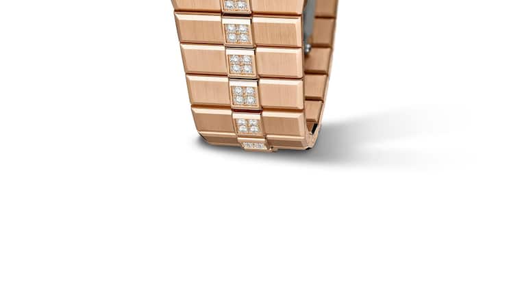Nicht mehr nur aus Stahl, sondern auch aus Roségold und mit Diamanten: Die Alpine Eagle von Chopard.