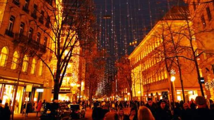 O du fröhliche: Die Vorweihnachtszeit bringt den Geschäften an der Bahnhofstrasse 25 bis 30 Prozent des Jahresumsatzes.