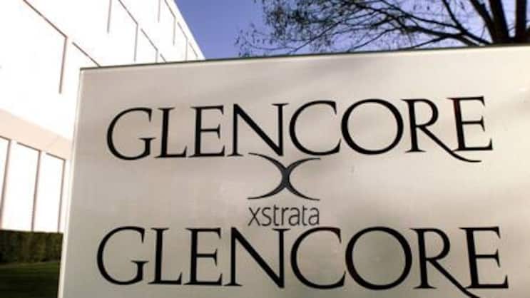 Xstrata und Glencore: Marktkapitalisierung von rund 90 Milliarden Dollar. (Bilder: Keystone/Montage: Handelszeitung)