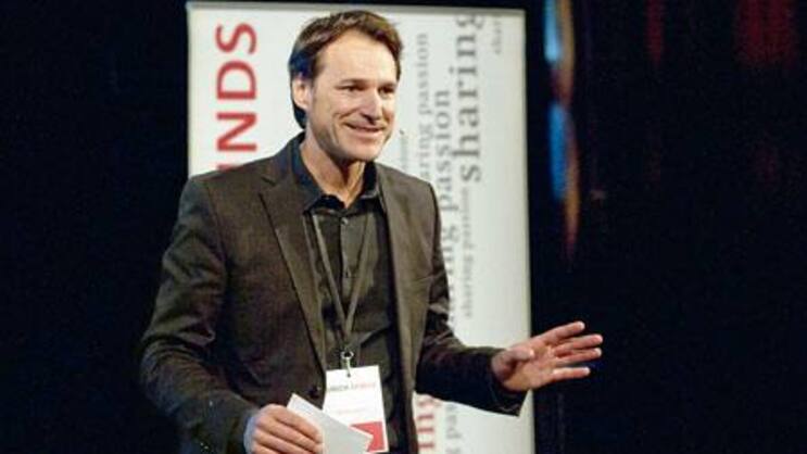 Bringt Wissenschaftler und Wirtschaftsgrössen zusammen: Rolf Dobelli.