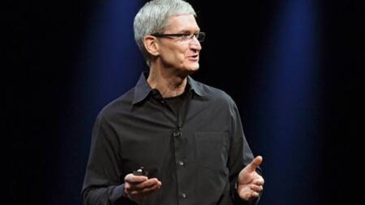 Riesige Fussstapfen: Als Nachfolger von Visionär Steve Jobs schlägt sich Tim Cook bisher beachtlich.