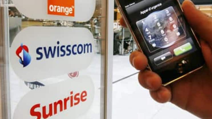 Platzhirsch Swisscom wird bei bei Festnetz, Datendiensten und Mobiltelefonie von kleinen Anbietern bedrängt. (Bild: Keystone)