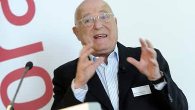 Interim-Chef und VR-Präsident von Valora, Rolando Benedick, zeigt sich offen für Gespräche mit Investoren. (Bild: Keystone)
