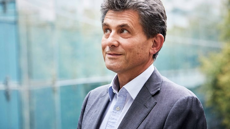 Henri de Castries: Wandelte sich vom Gegner zum Befürworter des neuen Präsidenten Frankreichs.