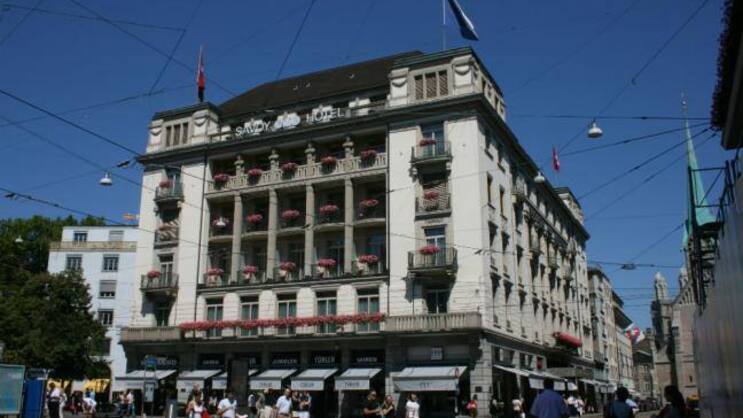 Im Besitz der Credit Suisse: Hotel Savoy Baur en Ville. Flickr/CC/Robert Scarth