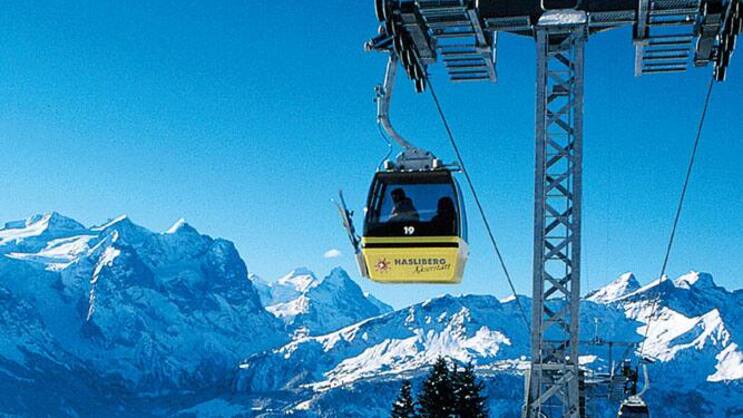 Der Schein täuscht: Viele Bergbahnen klagen über die schneearme Saison.