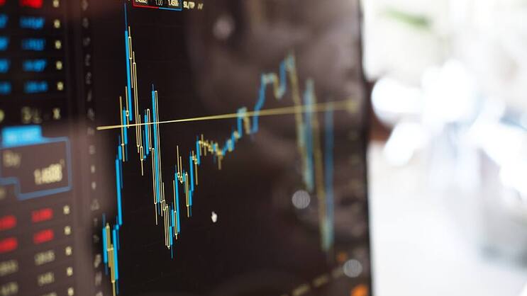 Aktien: Einige Titel wollen mit besonders hohen Ausschüttungen aufwarten. Pexels