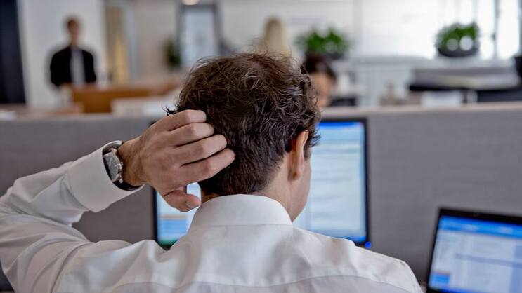 Büroarbeit: Wer in der Schweiz arbeitet, hat es vergleichsweise gut. Keystone