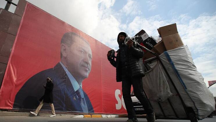 Türkischer Wahlkampf: Das Fernsehen trägt kaum zur Chancengleichheit bei.Keystone