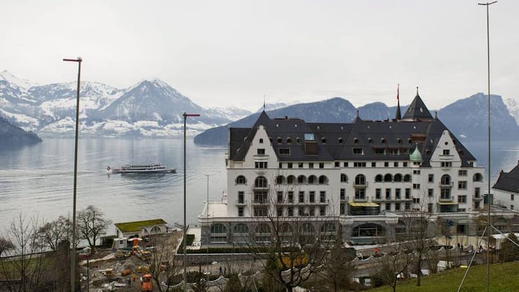 Peter Pühringer hat für 270 Millionen Franken das Park Hotel Vitznau aufgepeppt.   Keystone