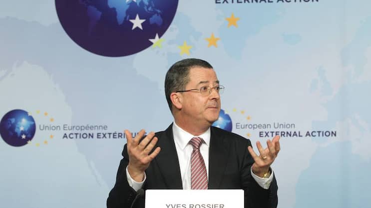Staatssekretär Yves Rossier steht vor einer kniffligen Aufgabe. Keystone