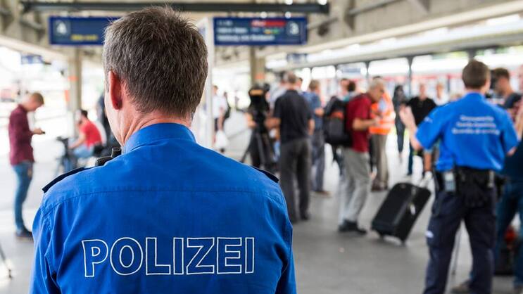 Bahnhof in Buchs: Die Stadt ist die wichtigste Eintrittspforte zur Schweiz. Keystone